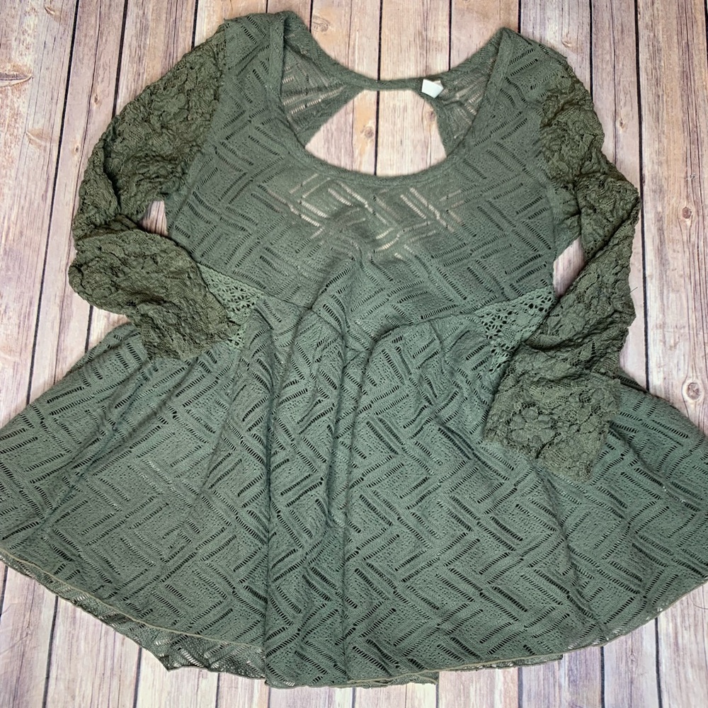 Medium Free People Knit Shirt